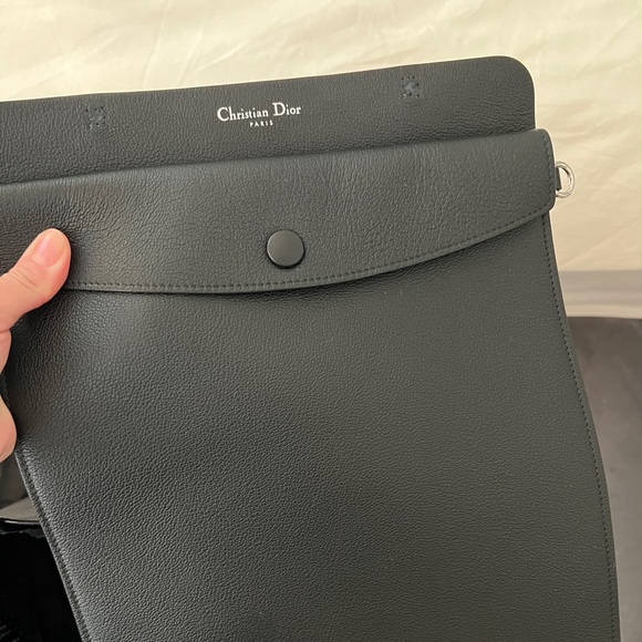 DIOR Perforated Cannage Large Shopping Tote - Picture 15 of 16